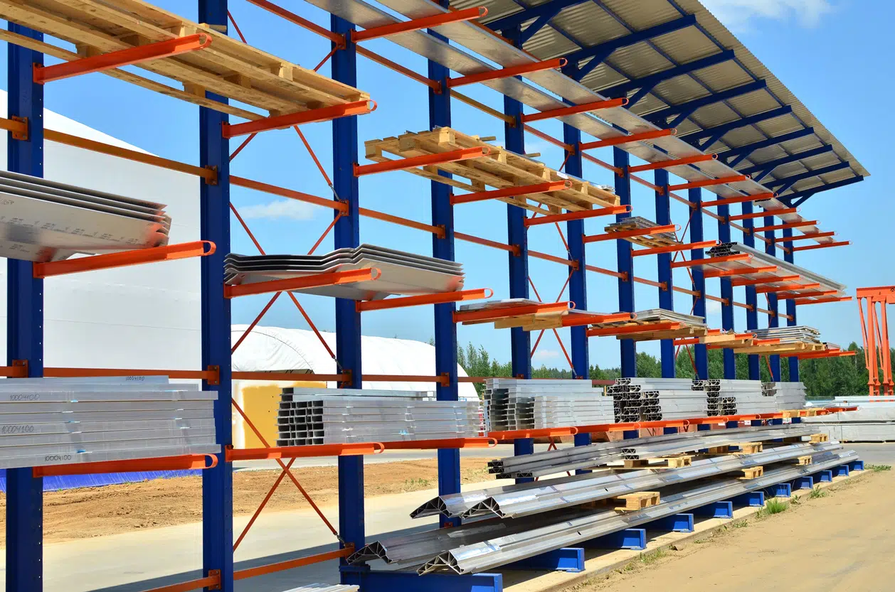 Cantilever racks